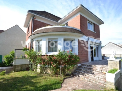 Maison à vendre 6 pièces de 150 m² à Conflans-Sainte-Honorine