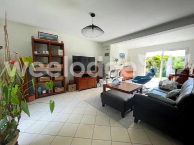 Maison à vendre 6 pièces de 140,49 m² à Conflans-Sainte-Honorine