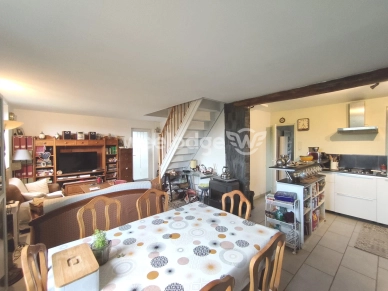 Maison à vendre 4 pièces de 97 m² à Mousseaux-sur-Seine