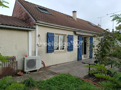 Maison à vendre 7 pièces de 143 m² à Arthon