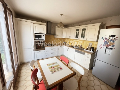 Maison à vendre 6 pièces de 150 m² à Conflans-Sainte-Honorine