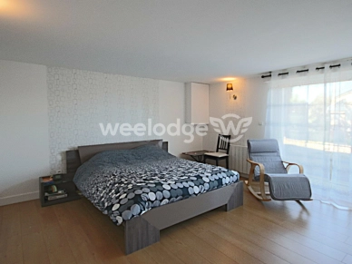 Maison à vendre 7 pièces de 145 m² à Chargé