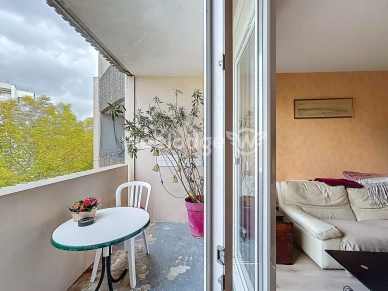 Appartement à vendre 2 pièces de 55 m² à Éragny