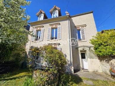 Maison à vendre 7 pièces de 154 m² à Conflans-Sainte-Honorine