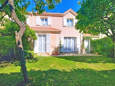 Maison à vendre 6 pièces de 96,16 m² à Éragny