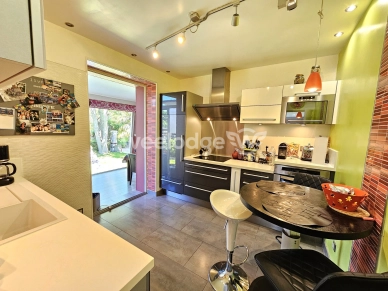 Maison à vendre 7 pièces de 130 m² à Conflans-Sainte-Honorine