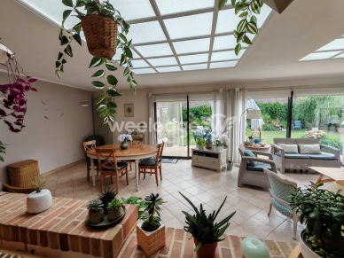 Maison à vendre 10 pièces de 208 m² à Marles-les-Mines