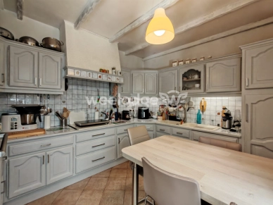 Maison à vendre 10 pièces de 208 m² à Marles-les-Mines