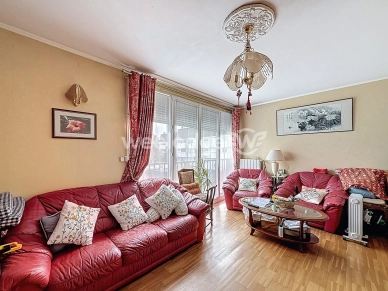 Maison à vendre 7 pièces de 107 m² à Pontault-Combault