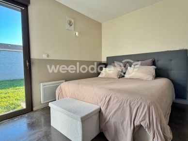 Maison à vendre 4 pièces de 101 m² à Angoulême