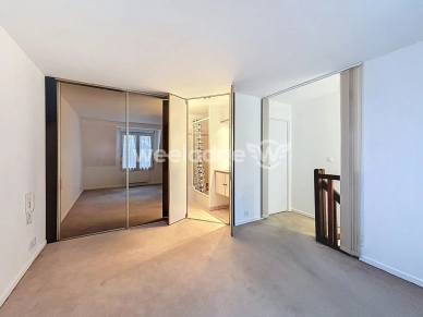 Appartement à vendre 2 pièces de 39 m² à Les Clayes-sous-Bois