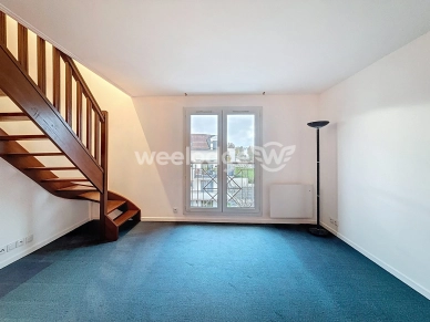 Appartement à vendre 2 pièces de 39 m² à Les Clayes-sous-Bois