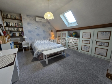 Maison à vendre 6 pièces de 142,2 m² à Bonneval