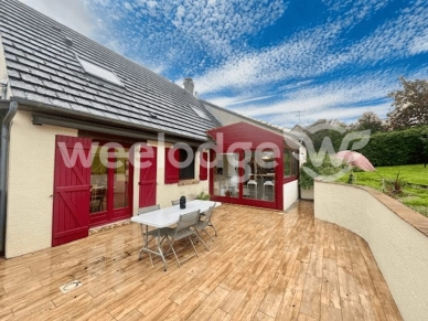 Maison à vendre 6 pièces de 126 m² à Saint-Clair-sur-Epte