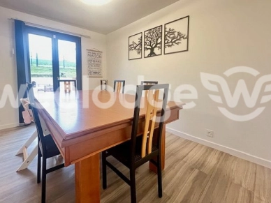 Maison à vendre 6 pièces de 126 m² à Saint-Clair-sur-Epte