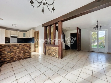 Maison à vendre 6 pièces de 90 m² à Gisors