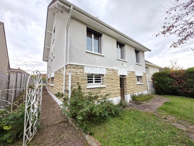 Maison à vendre 7 pièces de 142 m² à Conflans-Sainte-Honorine