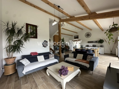 Maison à vendre 7 pièces de 226,6 m² à Gimont