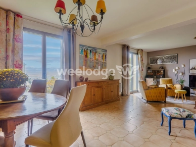 Maison à vendre 5 pièces de 138 m² à Chanteloup-les-Vignes