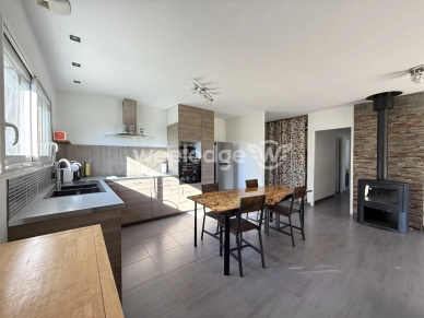 Maison à vendre 4 pièces de 89 m² à Bois-de-la-Pierre