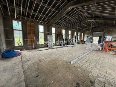 Local commercial à vendre de 220 m² à Mornac