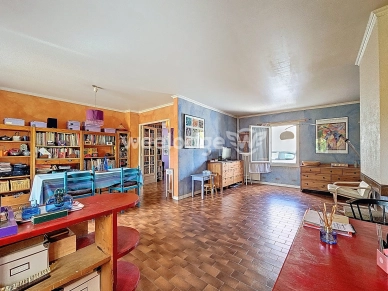 Maison à vendre 6 pièces de 119,25 m² à Éragny