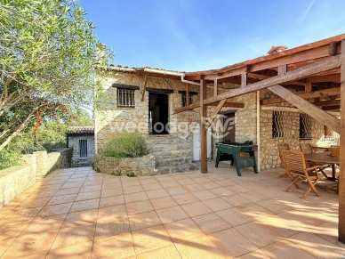 Maison à vendre 7 pièces de 228,74 m² à Saint-Paul-en-Forêt