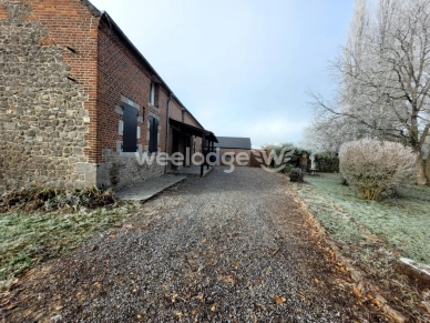 Maison à vendre 8 pièces de 162 m² à Maroilles