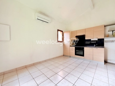 Maison à vendre 3 pièces de 38,27 m² à Tourrettes