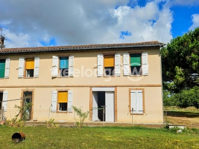 Maison à vendre 10 pièces de 141 m² à Villemur-sur-Tarn