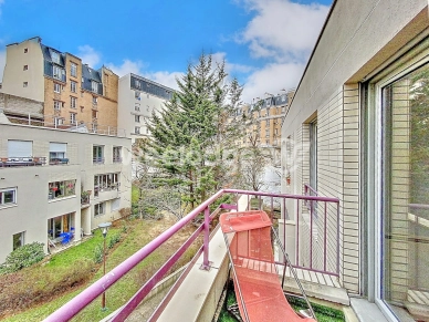 Appartement à vendre 5 pièces de 93 m² à Paris