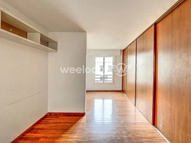 Appartement à vendre 5 pièces de 93 m² à Paris