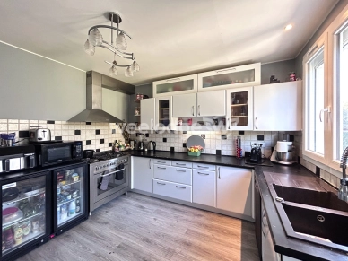 Maison à vendre 9 pièces de 180 m² à Perthes