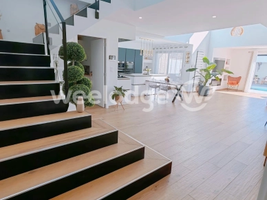 Maison à vendre 6 pièces de 197 m² à Toulouse