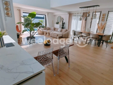 Maison à vendre 6 pièces de 197 m² à Toulouse