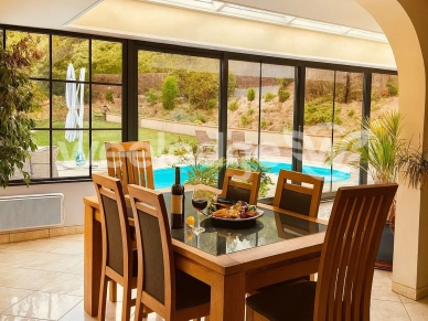 Maison à vendre 7 pièces de 183 m² à Moussy