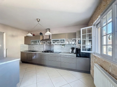 Maison à vendre 5 pièces de 113 m² à Chanteloup-les-Vignes