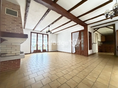Maison à vendre 6 pièces de 142 m² à Élesmes