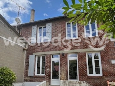 Maison à vendre 5 pièces de 90,5 m² à Chaumont-en-Vexin