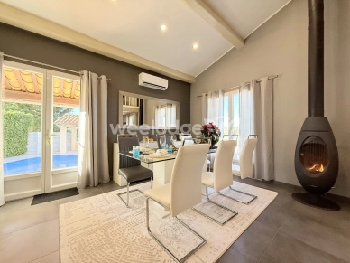 Maison à vendre 7 pièces de 168 m² à Les Adrets-de-l'Estérel