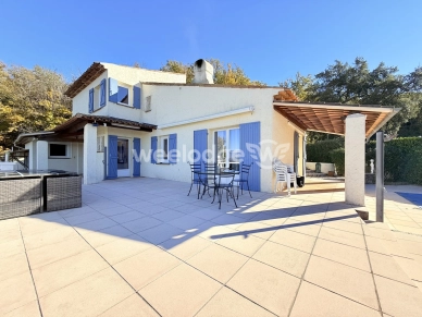 Maison à vendre 7 pièces de 168 m² à Les Adrets-de-l'Estérel