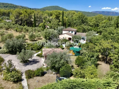 Maison à vendre 6 pièces de 187 m² à Fayence