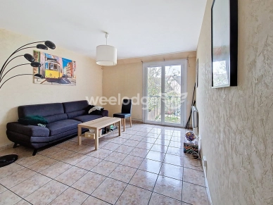 Maison à vendre 4 pièces de 81,5 m² à Jouy-le-Moutier