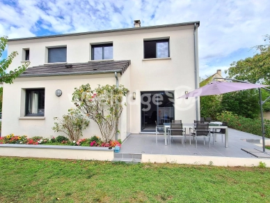 Maison à vendre 6 pièces de 150 m² à Conflans-Sainte-Honorine