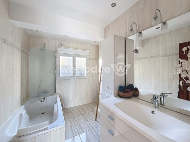 Maison à vendre 5 pièces de 144,84 m² à Conflans-Sainte-Honorine