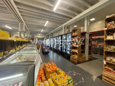 Local commercial à vendre de 720 m² à Valenton