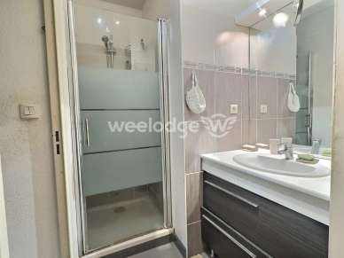 Appartement à vendre 2 pièces de 39 m² à Saint-Chamas