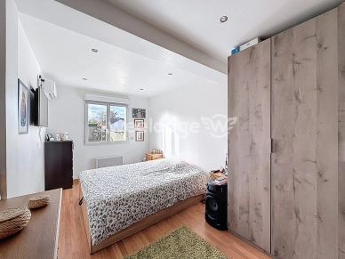 Maison à vendre 5 pièces de 144,84 m² à Conflans-Sainte-Honorine