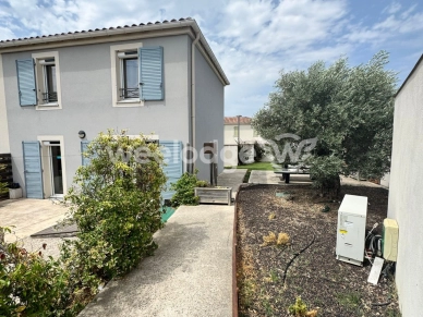 Maison à vendre 4 pièces de 94 m² à Châteauneuf-les-Martigues