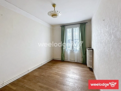 Maison à vendre 10 pièces de 505 m² à Jouy-le-Moutier